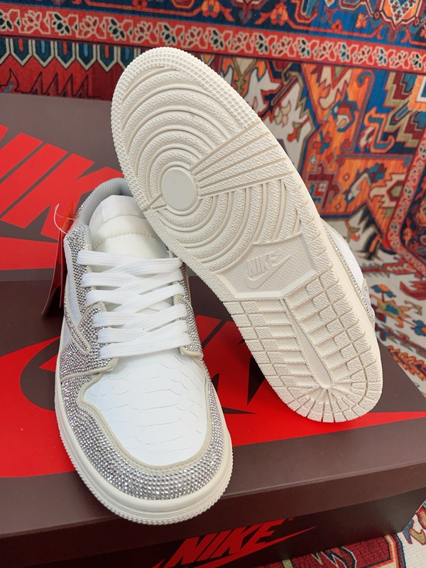 ナイキ靴素材ディテール